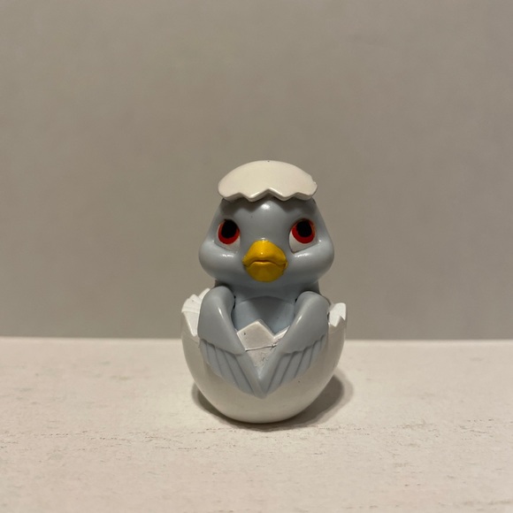 Disney Fairies Tinkerbell Baby Bluebird Figure Toy Bird Egg Shell Hatching 05 - Picture 2 of 7